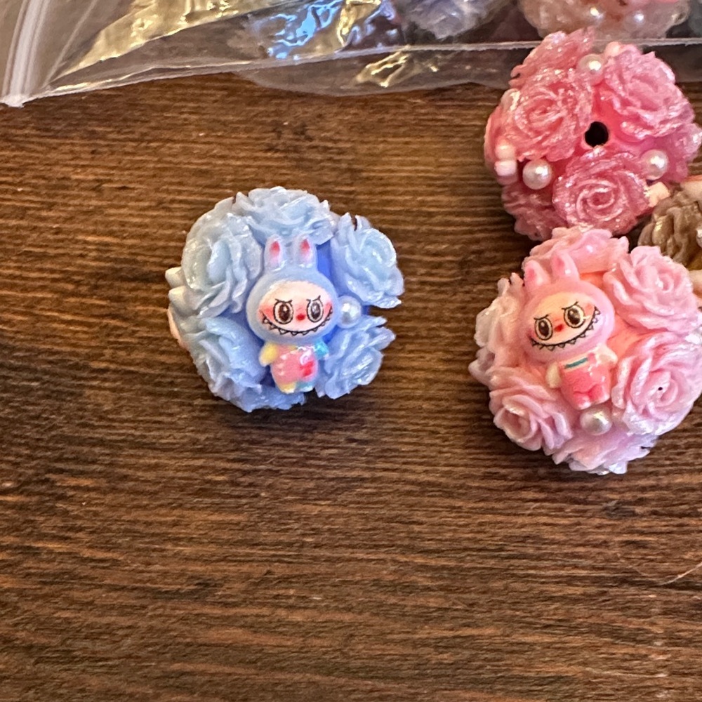 Labubu flower fancy bead 20mm